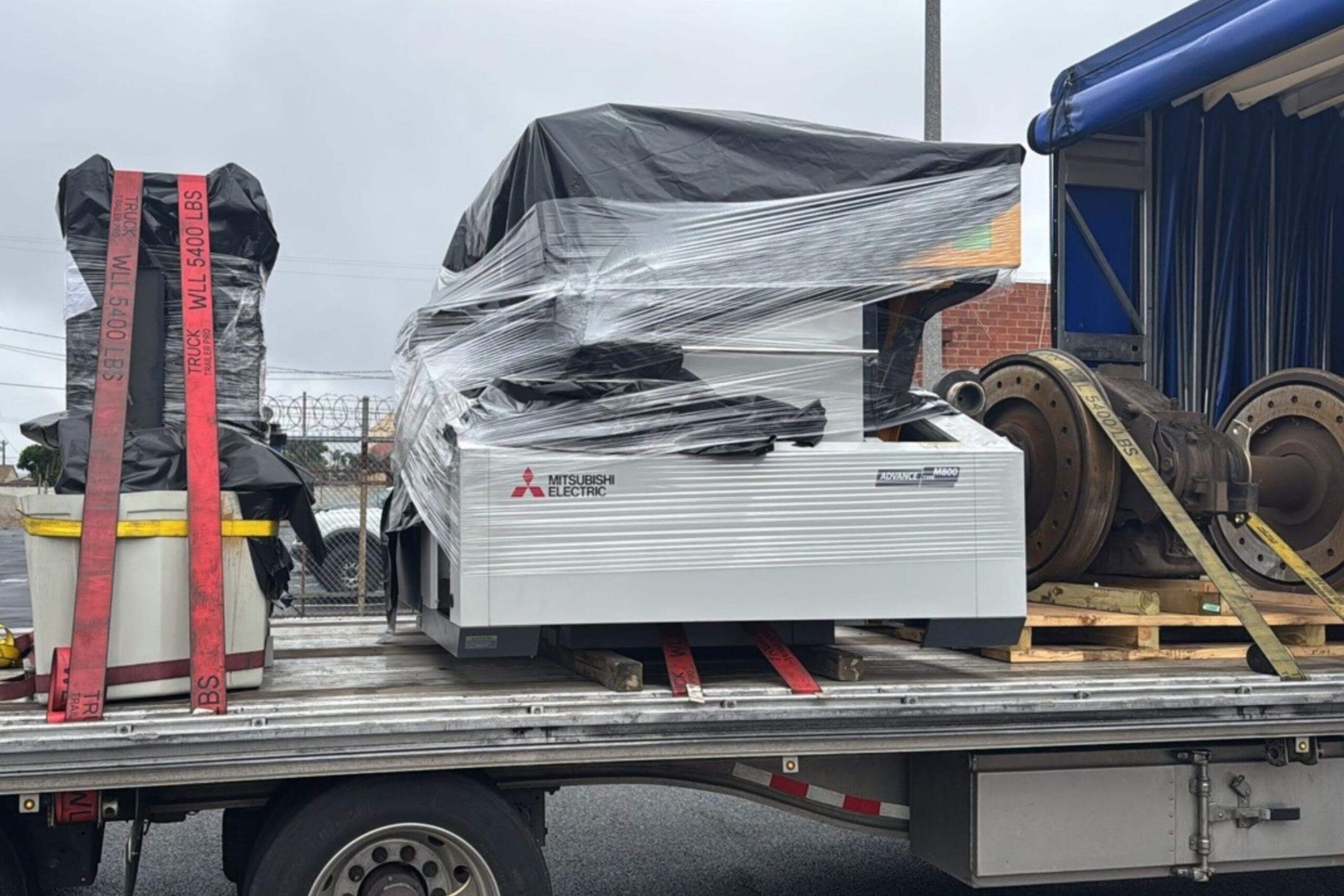 Equipment resale and auction freight shipping services by Abound Transport